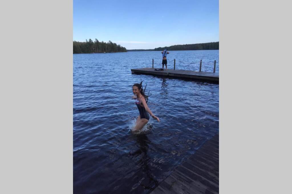 Vacker Hus I Naturen Fröseke Kültér fotó