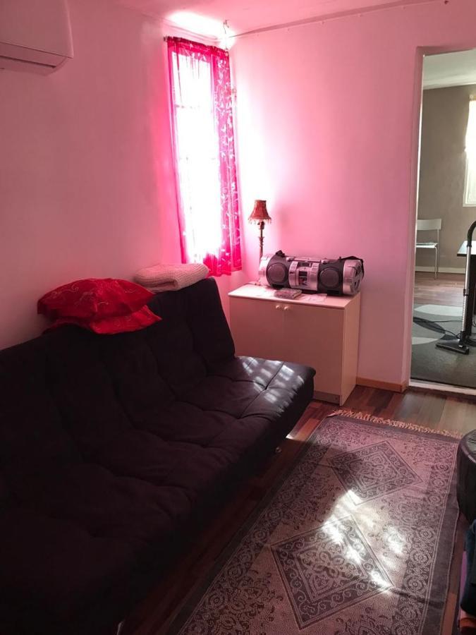 Vacker Hus I Naturen Fröseke Kültér fotó