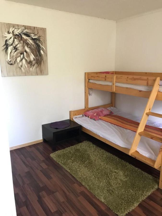 Vacker Hus I Naturen Fröseke Kültér fotó
